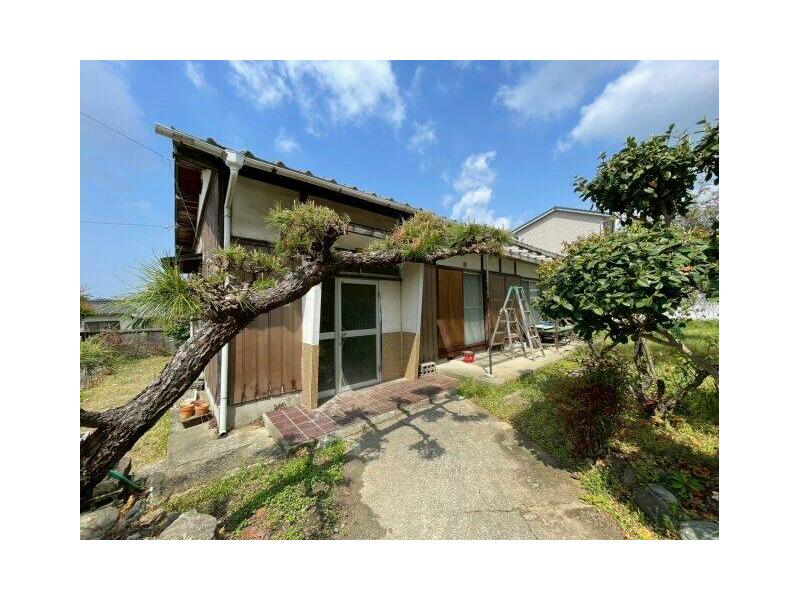 Niihama-city, Niihama-shi, Kanagawa

1.5 million yen