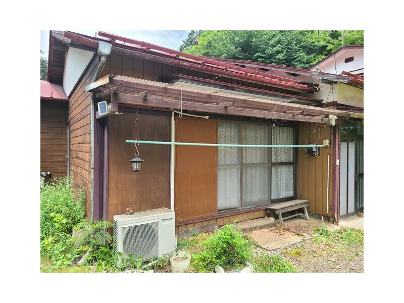 Nakanojo-machi, Agatsuma-gun （Nakanojo station） Single story house 4K

1.8 million yen