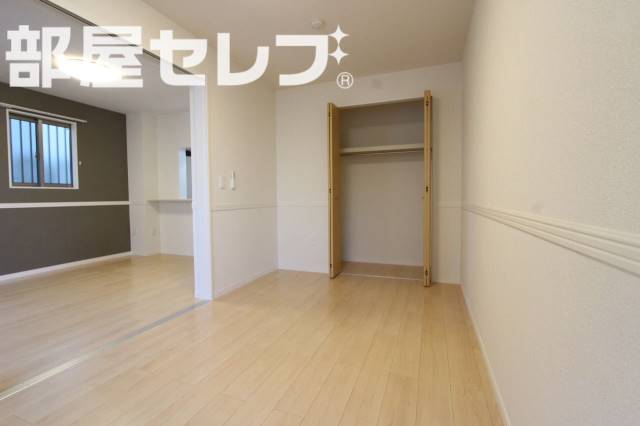 アットホーム ラ カーサ １０３ １ｌｄｋ 提供元 部屋セレブ 高畑店 株 ｓ ｐｏｉｎｔ 名古屋市中川区の賃貸アパート