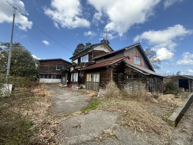 Cheap house for sale in Joetsu, Niigata