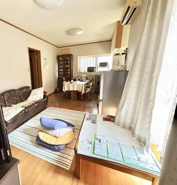 Mukaihigashi-cho, Onomichi City (near Onomichi Station) 2-story building, 5 bedrooms, living room, dining room, kitchen &mdash; photo 3