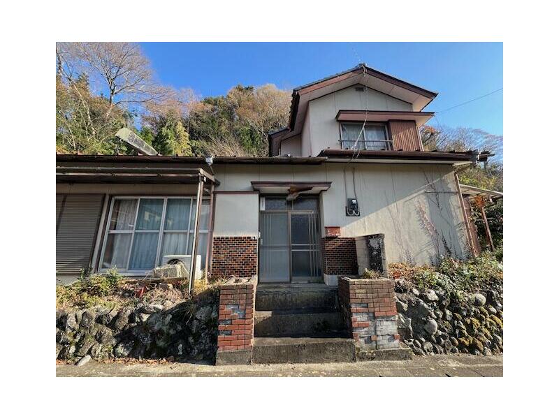 Minobu-cho, Minamikoma-gun, Obikane (Shionosawa station) 2F 5LDK

1.5 million yen
