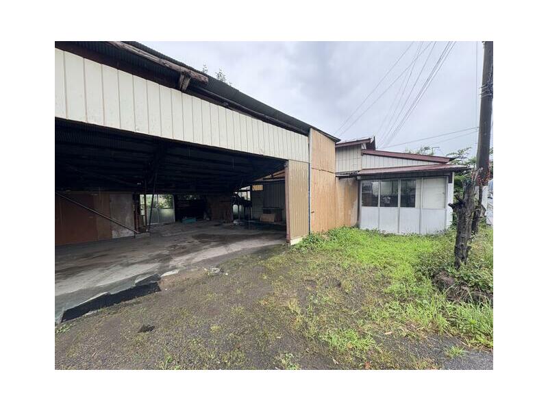 4DK, 2F, Nakago, Shibukawa-city (Shikishima Sta.)

2,000,000 yen