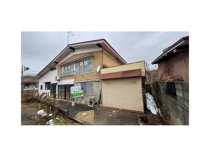 Kitakata City, Shiokawa Town, Azumaoka (Shiokawa Station) 2-story building 9DK
