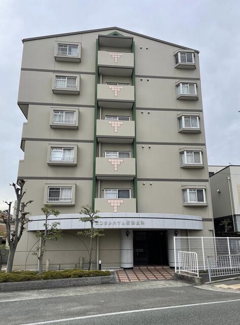 アットホーム】姫路市 白浜町宇佐崎中1丁目 (八家駅 ) 4階 アットホーム】姫路市 白浜町宇佐崎中1丁目 (八家駅 ) 4階