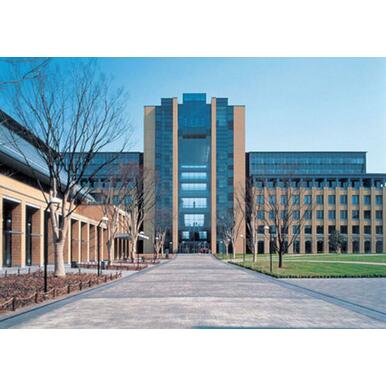 青山学院大学 距離：660m
