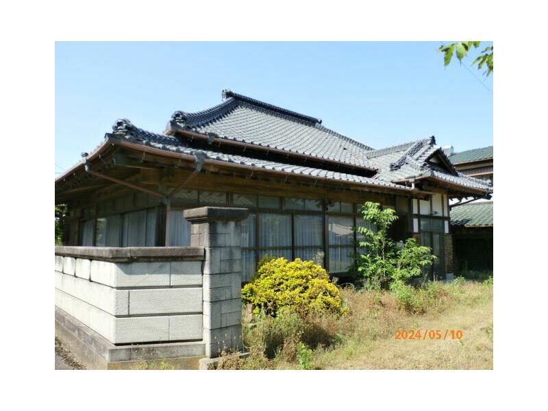 Miho-mura Village, Inashiki-gun, Kanagawa (Tsuchiura Station) Single story house, 5DK

1.8 million yen