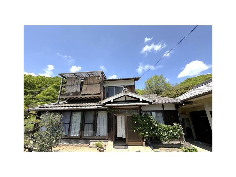 Asakuchi City, Yorishima Town (Satosho Station) 2-story building 6LDK