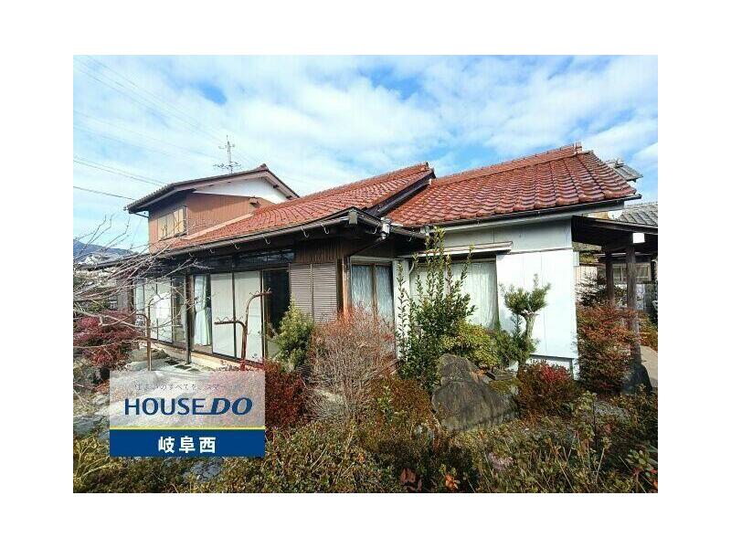 Ibi District, Ibigawa Town, Miwa (Ibi Station) 2-story building 7DK