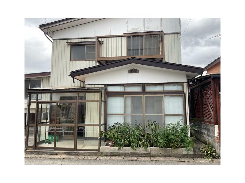 Yokote City, Heiwa Town (Yokote Station) 2-story building 6K