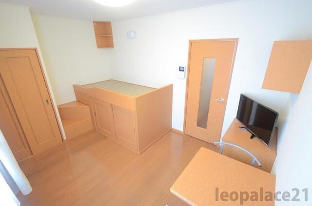 アットホーム レオパレスグランド カメリア３ １１１ １ｋ 提供元 株 日本エイジェント 花みずき南店 松山市の賃貸アパート