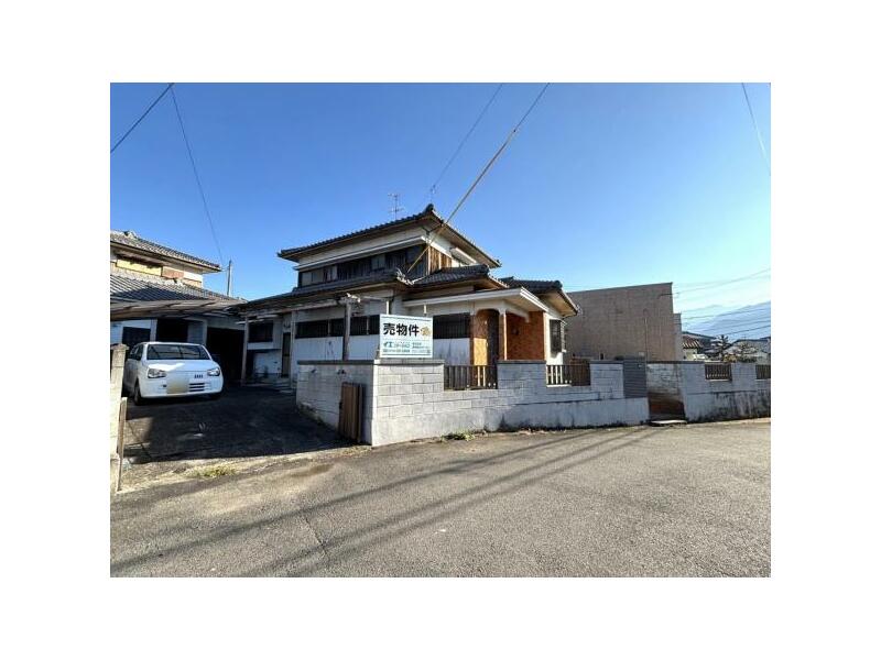 Niihama-shi, Niihama Higashida 1-chome (Niihama Station) 2F 5DK

5,800,000 yen