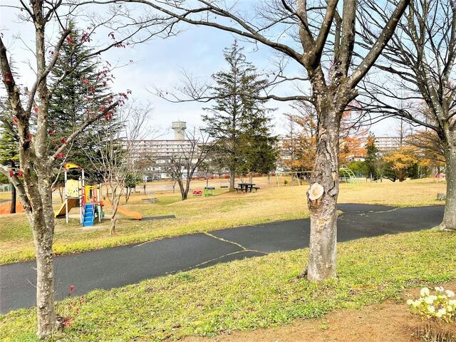 アットホーム 福島市 蓬莱町８丁目 福島駅 2階建 ４ｌｄｋ 福島市の中古一戸建て 提供元 株 ユメノミライズ ハウスドゥ 福島御山 一軒家 家の購入