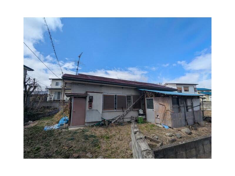 Kitakata City, Yamatomachi, Aza Ishihoriko (Yamato Station) Single-story building 4DK