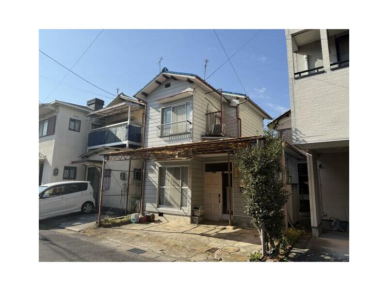 2-chome, Shimosakamoto, Otsu-shi, Osaka (Anada station) 2F 4DK

4,800,000 yen