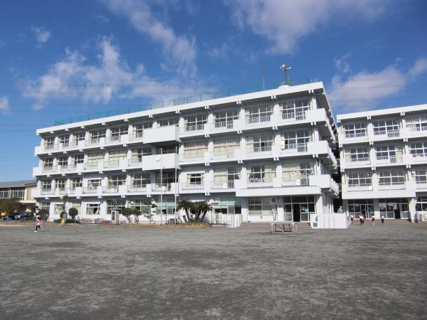 アットホーム 海老名市 門沢橋3丁目 門沢橋駅 2階建 4sldk 海老名市の中古一戸建て 提供元 朝日土地建物 株 大和支店 営業1課 一軒家 家の購入