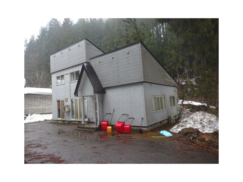 Kazuno City, Hanawa, Inarigawara (Kazuno Hanawa Station) 2-story 3LDK