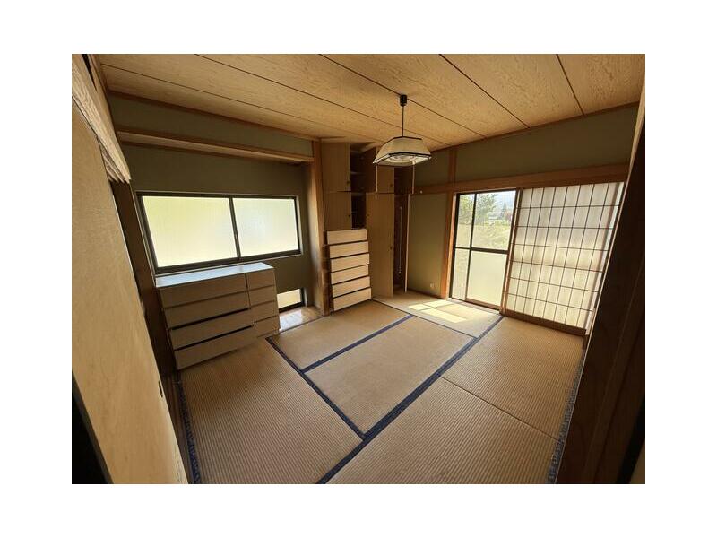 Miyakonojo City, Yamanokuchi Town Tomiyoshi (Mochihara Station), 1-story building, 5DK