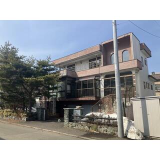 札幌市南区 南三十八条西１１丁目 （真駒内駅 ） 3階建 5SLDK