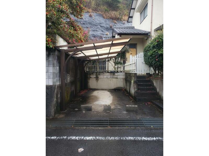 2F 4DK in Miyauchi, Tobe-cho, Iyo-gun

5.5 million yen