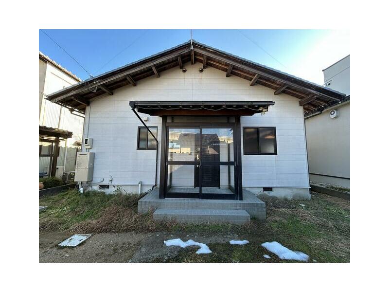 Kanazawa City, Minamimorimoto Town Nu (Morimoto Station) 1-story 2DK