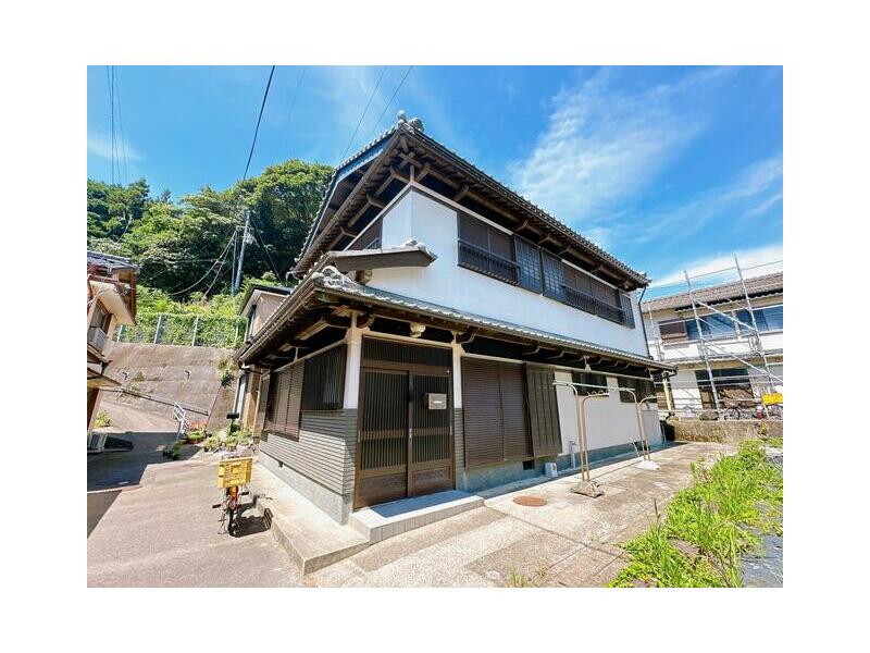 Kaifu District, Kaiyo Town, Shishikuiura, Takegashima (Shishikui Station) 2-story building 6K