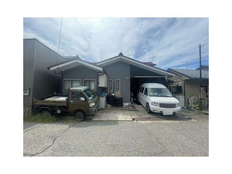 Kanazawa City, Kamiyauchi 2 (Higashi-Kanazawa Station) 2-story 5DK