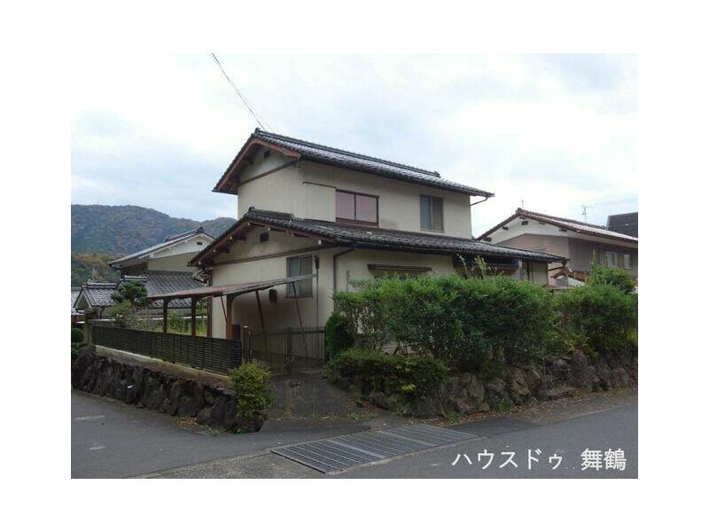 99 minutes on foot from JR San'in Main Line "Shimoyama" Station