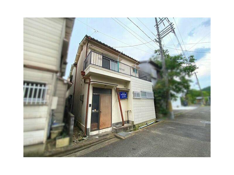 Yawata Nagata, Yawata City (Ishimizu Hachimangu Station) 2F 3K

Yawata-shi, Yawata