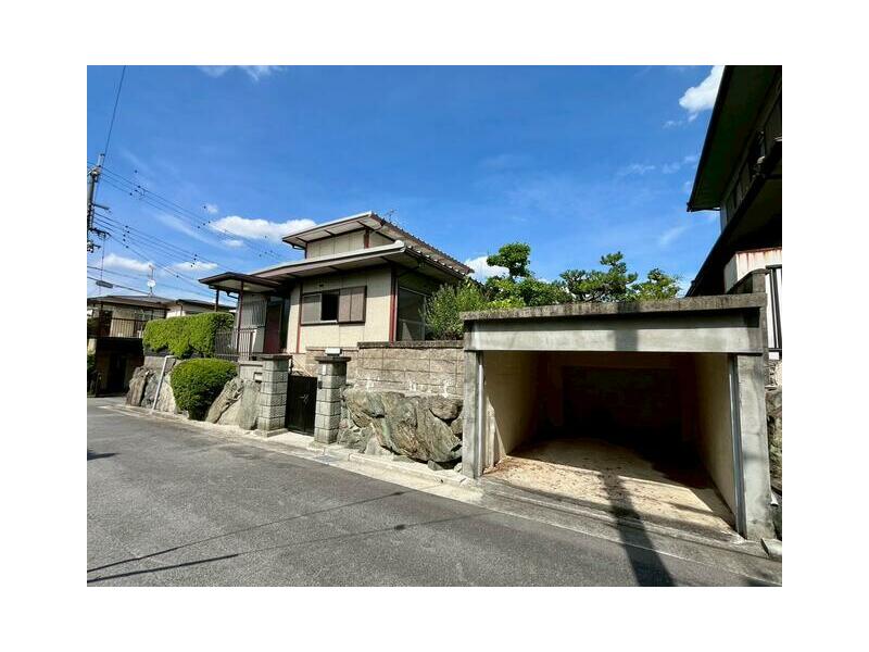 2-story building, 5SLDK in Yatayamacho, Yamato Koriyama City (Yamato Koizumi Station)