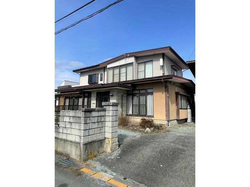 Nakayama Town, Higashimurayama District, Kanazawa (Uzen-Kanazawa Station) 2-story building 7DK