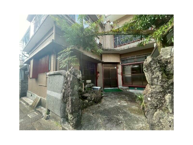 Saeki city, Saeki city, Japan 2F 5K

2F 5K 200,000 yen