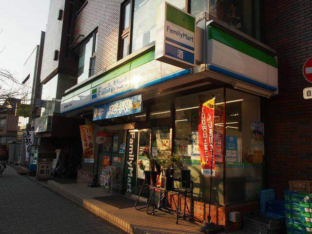 アットホーム 世田谷区 新町2丁目 桜新町駅 2階建 2sldk 世田谷区の中古一戸建て 提供元 株 プランニングエステート 一軒家 家の購入