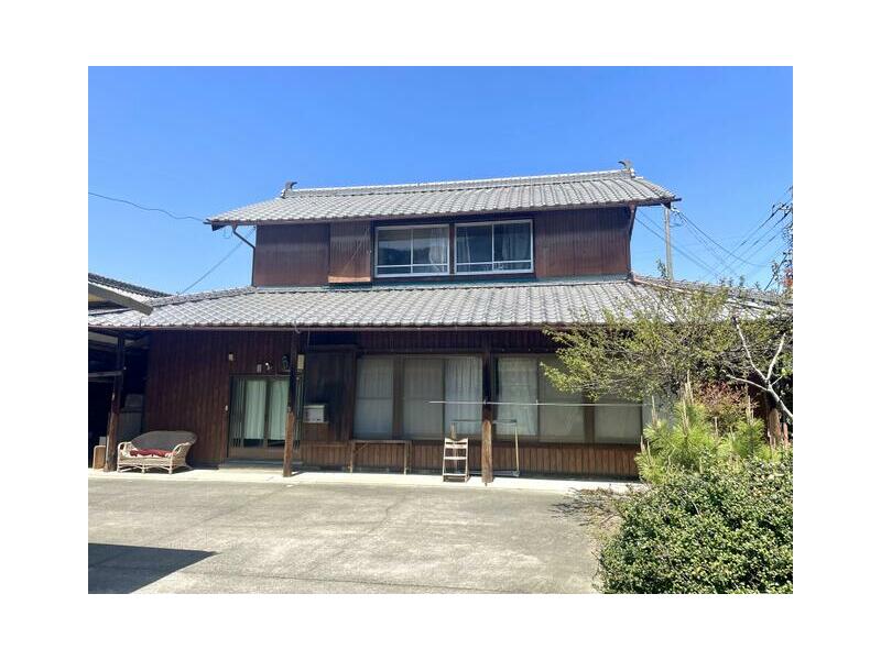 Yoshinogawa City, Kawashima Town Kuwamura (Awa-Kawashima Station) 2-story 6DK