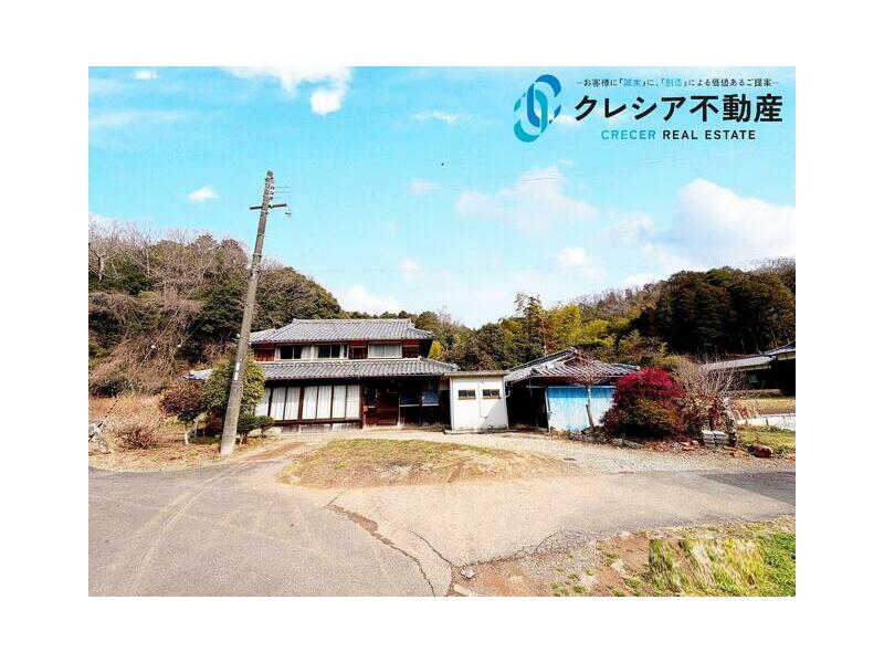 Kasai City, Suigaya Town (Hojomachi Station) 2-story building 6LDK