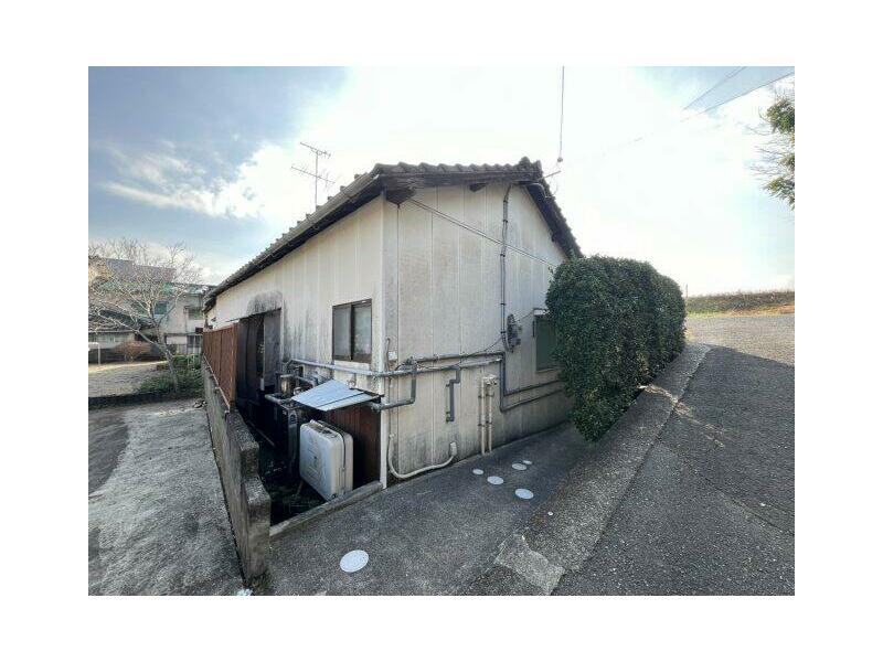 Yatsushiro-shi, Chiba (Yatsushiro Sta.) Single story house, 5DK

1.3 million yen