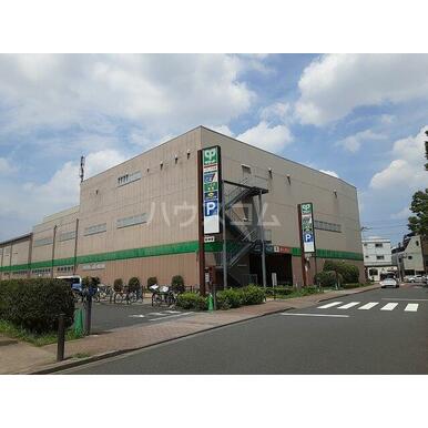 サミットストア　三鷹台団地店 距離：247m