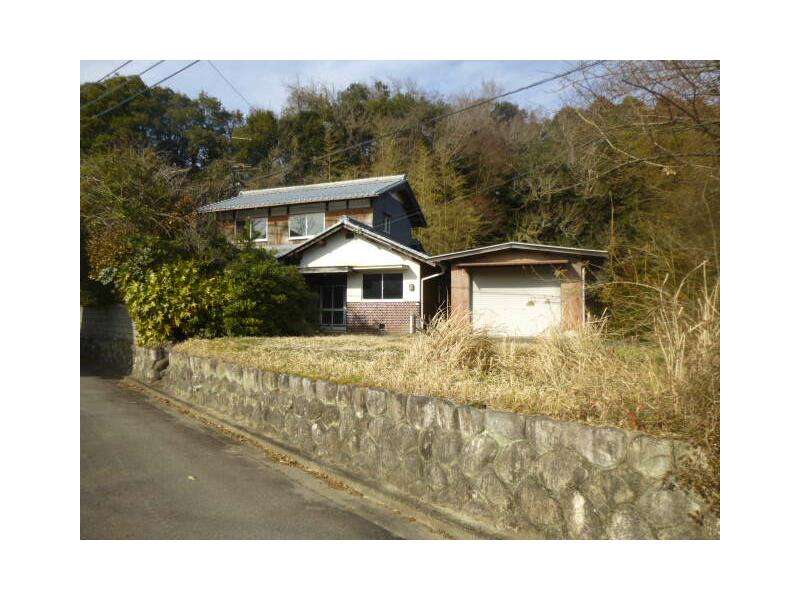 2F 8K, Kosaji, Koka-shi, Koka (Koka Sta.)

2.9 million yen