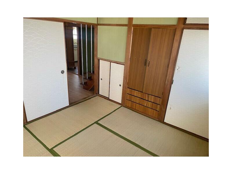 2-story 5DK in Omatsu, Kawauchi Town, Tokushima City (Tokushima Station)