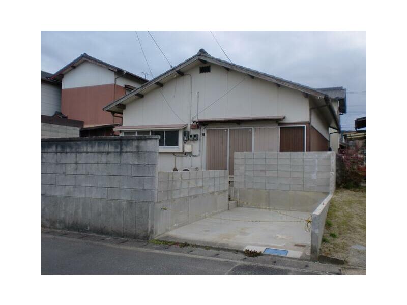 Takamatsu City, Mure Town Hara (Bouzen Station) Single-story building 2DK
