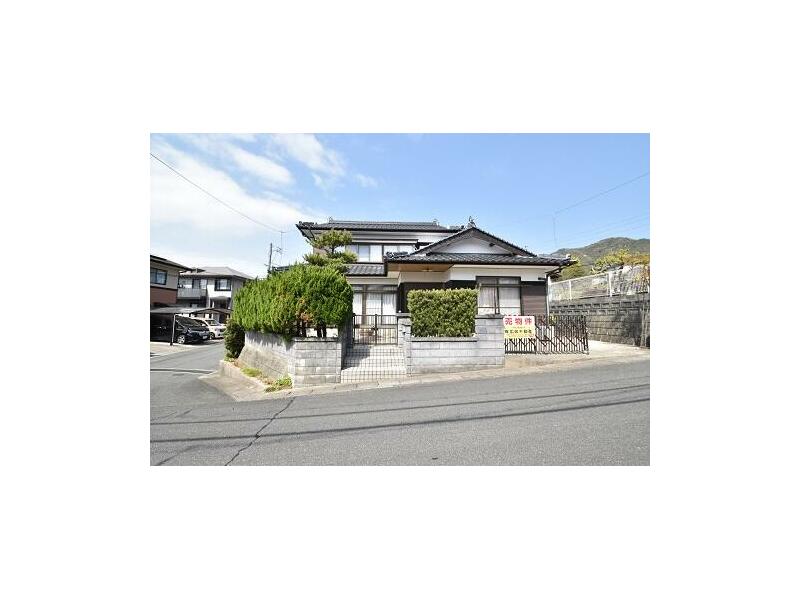 Hofu City, Jiyugaoka 1-chome (Hofu Station) 2-story 4LDK