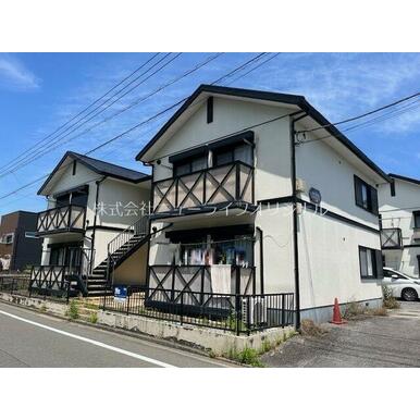 南向きの１棟４世帯のアパートです♪