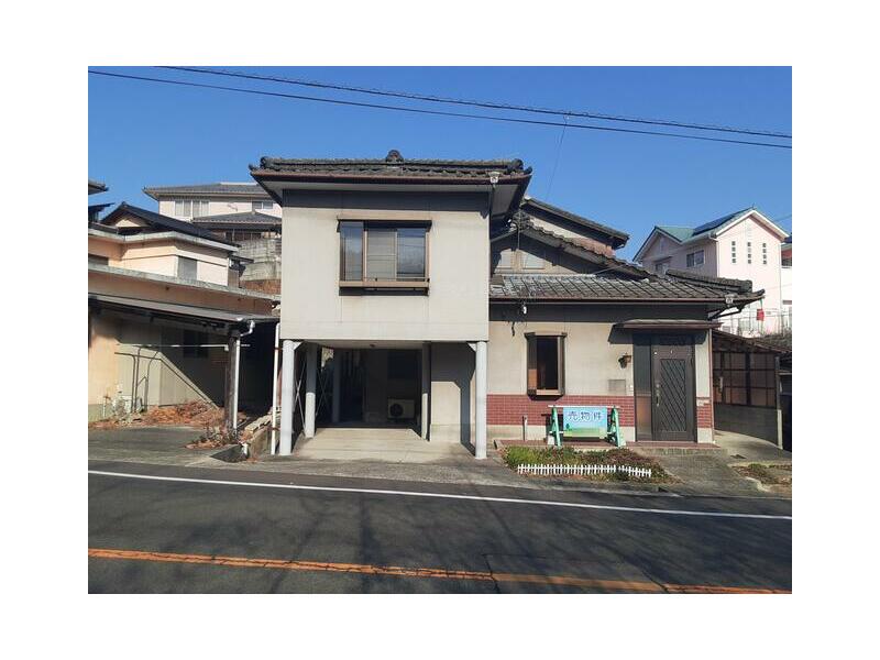 Mitoyo City, Takuma-cho Takuma (Takuma Station), 2-story, 5DK