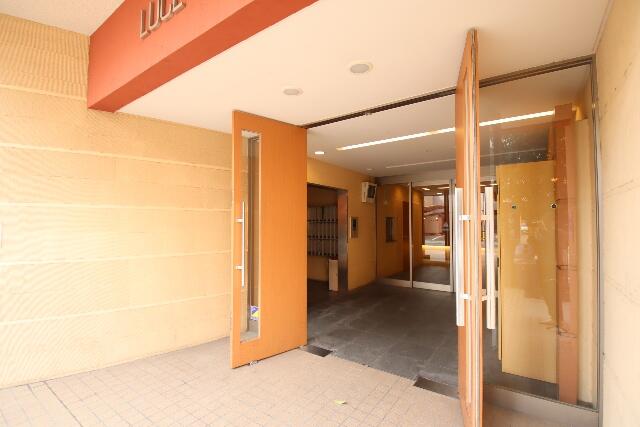 アットホーム ルーチェ栄 ９１１ １ｋ 提供元 株 洞口 ルームセレクト東別院店 名古屋市中区の賃貸マンション