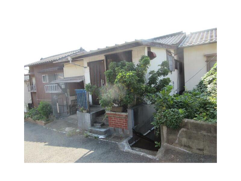 Kitakyushu City Wakamatsu Ward Wadacho 2-story building 4DK