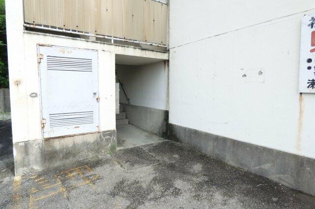 アットホーム あすか ２０５ ２ｄｋ 提供元 株 ユニホー 豊田営業所 瀬戸市の賃貸マンション