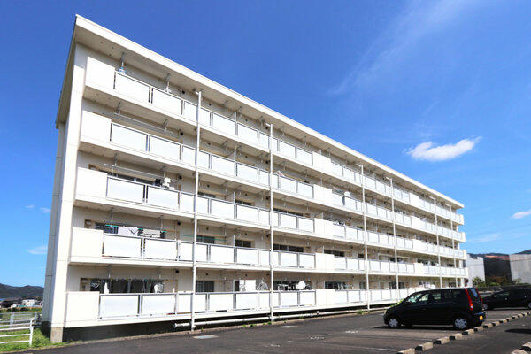 アットホーム ビレッジハウス佐々末永１号棟 ０５０３ ２ｌｄｋ 提供元 ビレッジハウス 住まい相談センター 九州エリア ビレッジハウス マネジメント 株 北松浦郡佐々町の賃貸マンション
