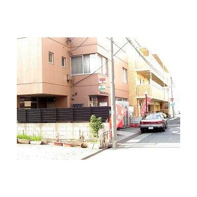 名古屋新出来郵便局 距離：360m