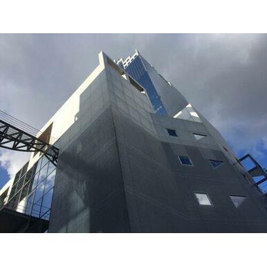 (株)コクミン 梅田シティ店 距離:1,127m