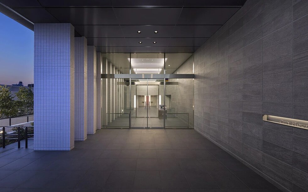 エントランス（2022年4月撮影）